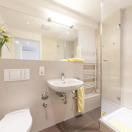 Acora Living The City- Lägenhetshotell 3*